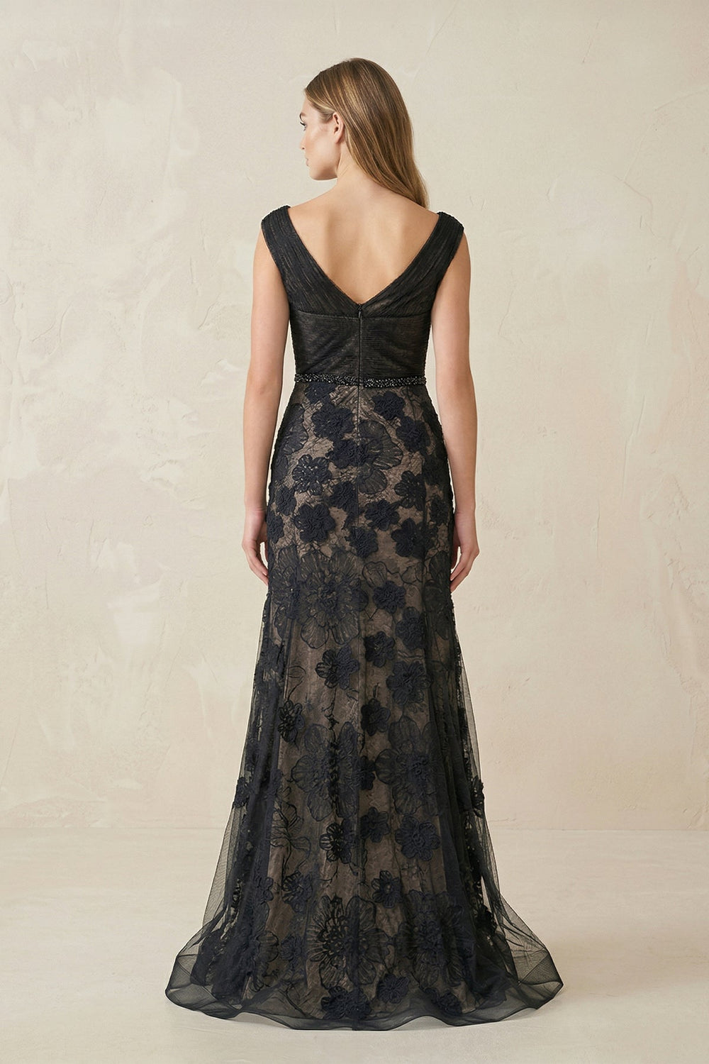 Appliqued Plunge Mermaid Tulle Wedding Dress in Black - SHE IS ME Wedding Dresses