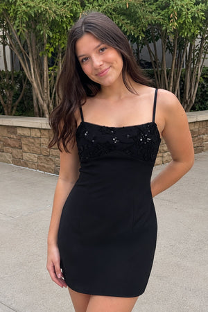 Black / 00