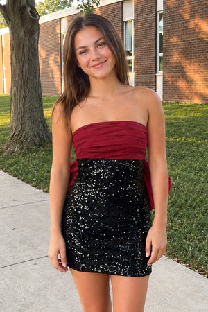Burgundy Sheath Strapless Sequined Bow Mini Party Dresses | SHEISME