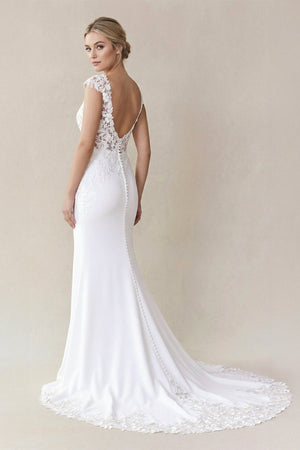 Mermaid Short Sleeves Lace Wedding Dress With Appliques in White - SHE IS ME Wedding Dresses