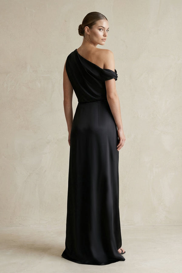 One - Shoulder Satin Sheath Bridesmaid Dress With Slit in Black - SHE IS ME Bridesmaid Dresses