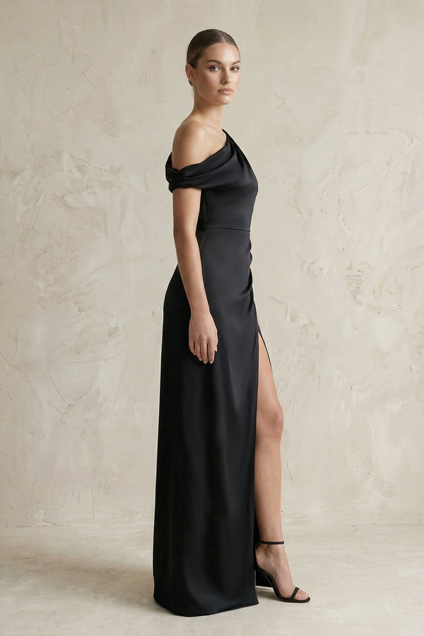 One - Shoulder Satin Sheath Bridesmaid Dress With Slit in Black - SHE IS ME Bridesmaid Dresses