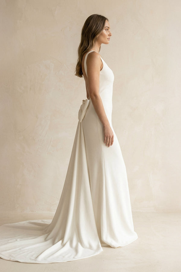 Scoop Neck Sheath Satin Sheath Wedding Dress in Ivory - SHE IS ME Wedding Dresses