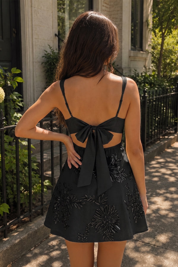 Black Square Neck Embroidered Flower Tulle A-Line Homecoming Dress | SHEISME