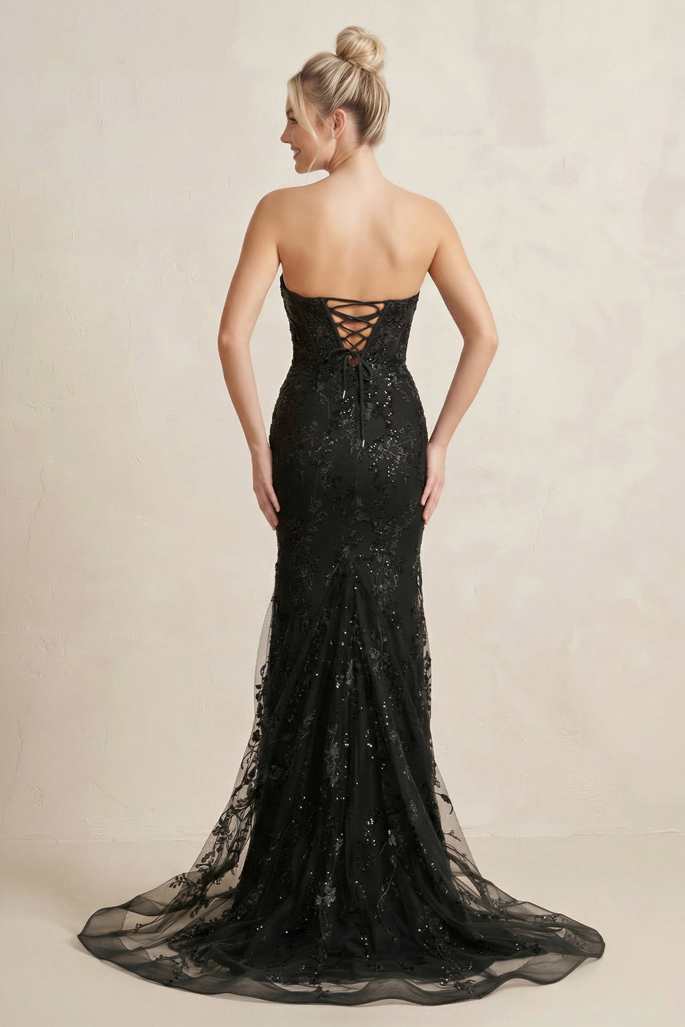 Sparkly Lace Appliqued Sweetheart Mermaid Long Prom Dress in Black - SHE IS ME Prom Dresses