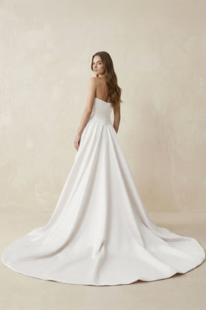 Strapless 3D - Flower Ruched 3D - Flower Wedding Dress With Slit - SHE IS ME Wedding Dresses