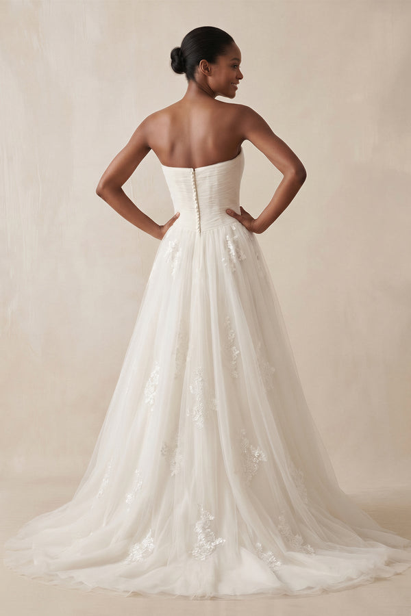 Sweetheart A - Line Tulle Corset Wedding Dress With Appliques in Ivory - SHE IS ME Wedding Dresses