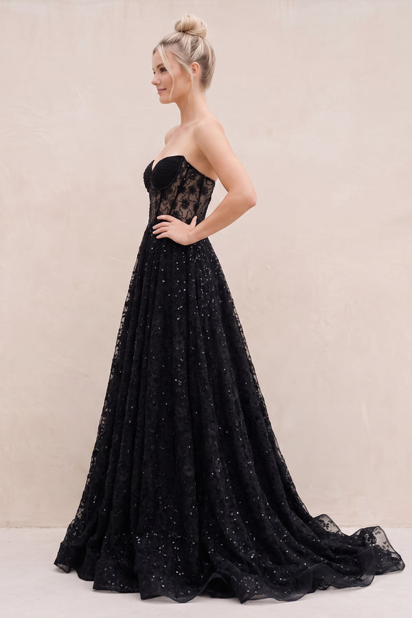 Black Sweetheart Appliqued Corset Lace Ball Gown Wedding Dress With Slit - SHEISME