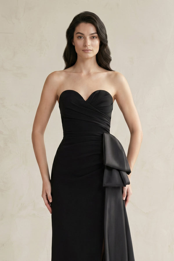 Sweetheart Satin Sheath Pleated Wedding Dress in Black - SHE IS ME Wedding Dresses