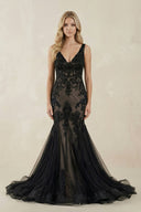 V - Neck Mermaid Appliqued Tulle Wedding Dress in Black - SHE IS ME Wedding Dresses