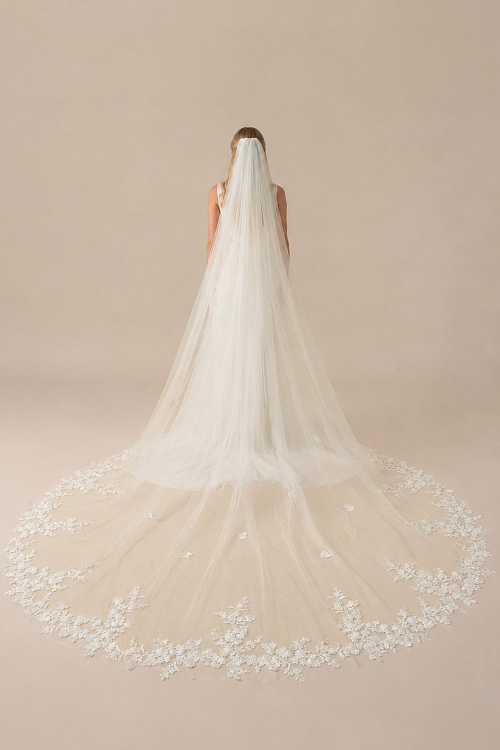 Vintage Floral Lace Bridal Wedding Veil With Comb in Ivory - SHE IS ME Wedding Veils