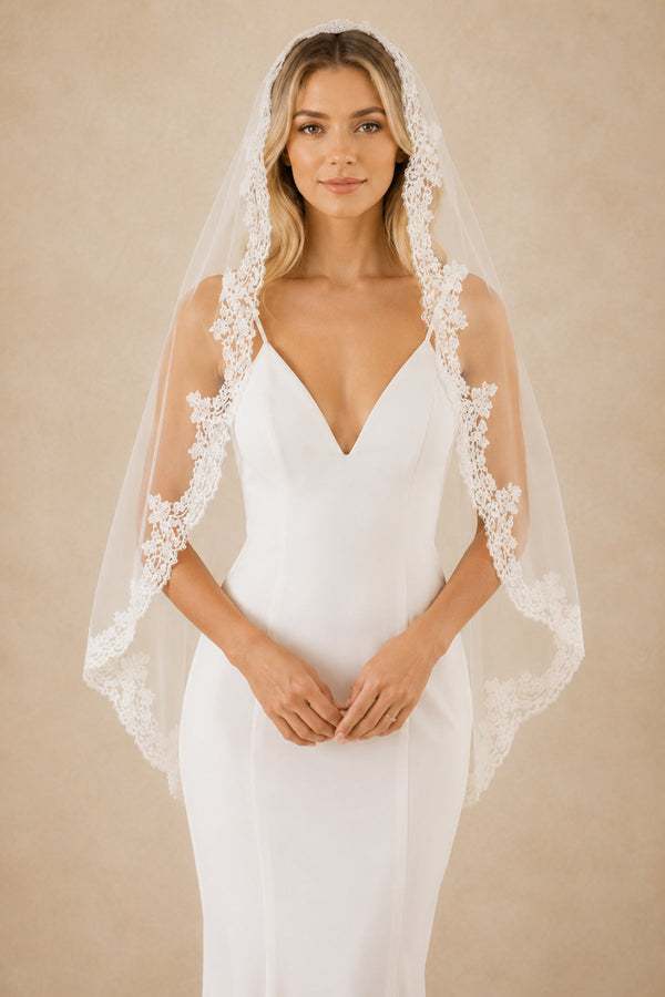 Vintage Tulle Handmade Appliques Hip Veil Wedding Veils With Lace in Ivory - SHE IS ME Wedding Veils