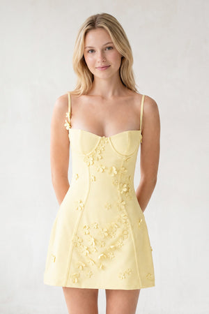 Yellow A-Line Appliqued Spaghetti Straps Short Homecoming Dress (3) | SHEISME